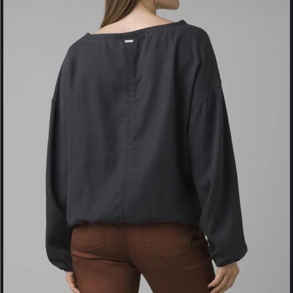 Prana Lavendar Bay Pullover Top size Medium Gray - Picture 4 of 14